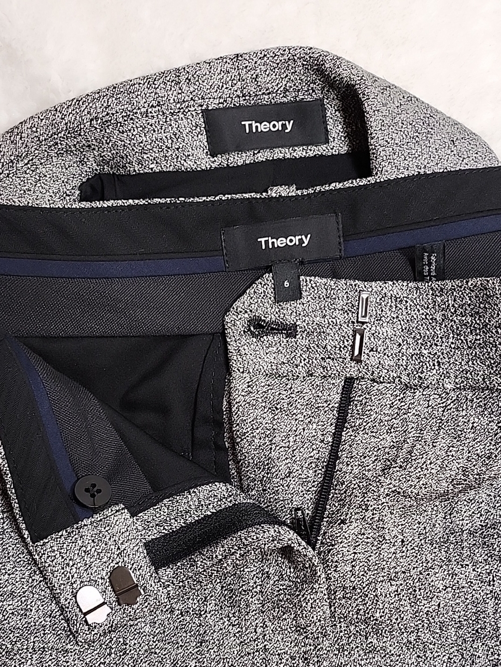 Theory Sedeia vest and matching trouser set structured gray Size 6 - Picture 15 of 16